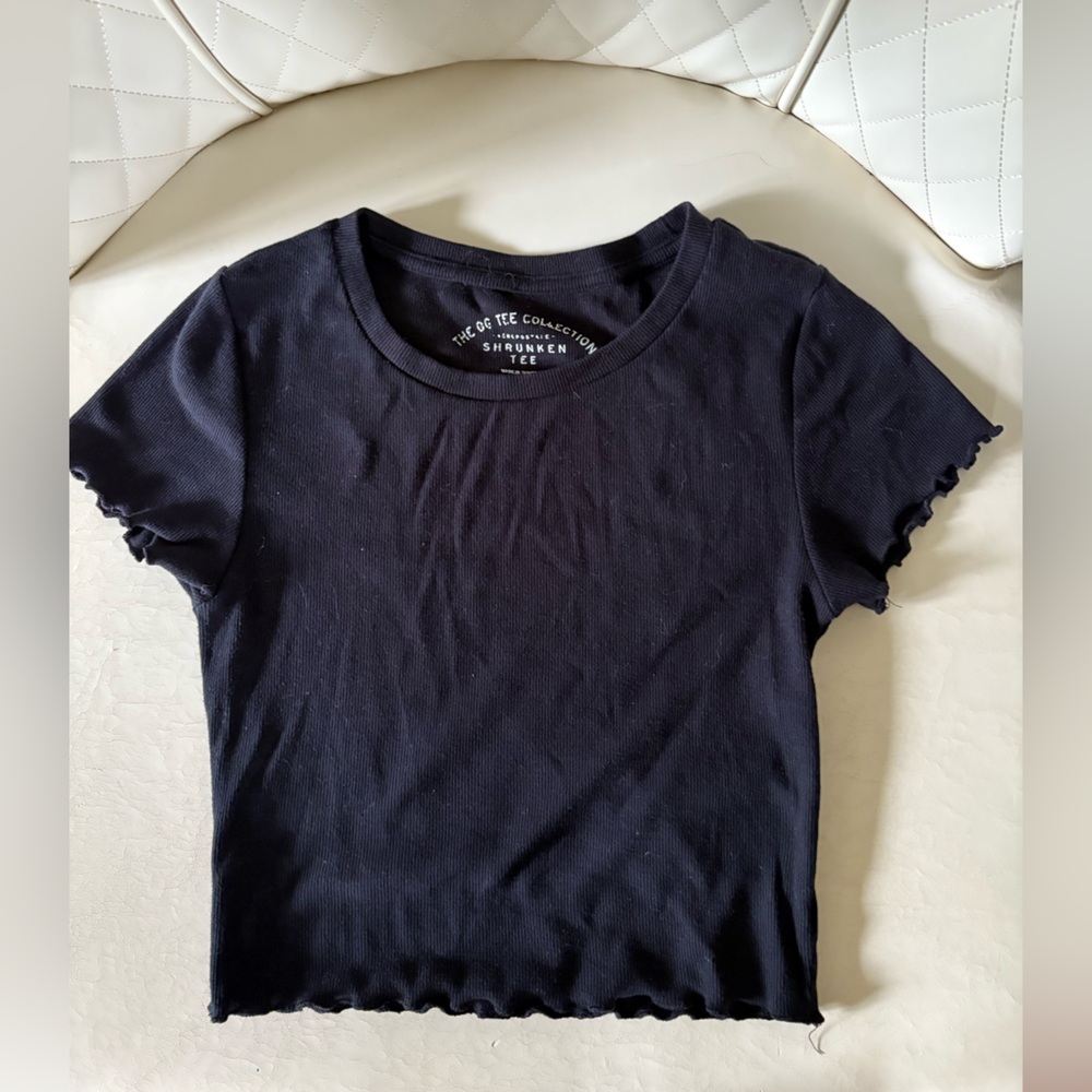 Black Short Sleeve Top